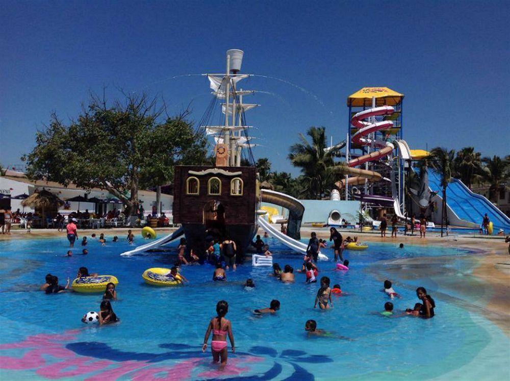 Splash Inn Nuevo Vallarta & Parque Acuatico Kültér fotó