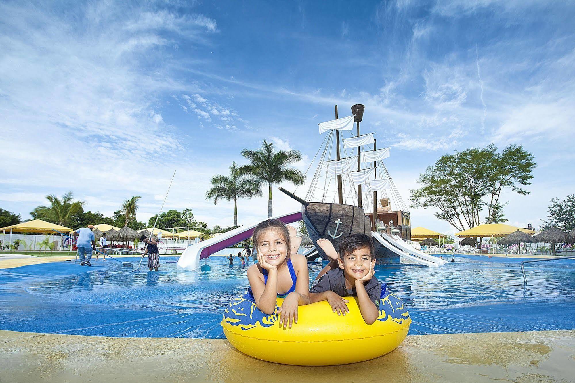 Splash Inn Nuevo Vallarta & Parque Acuatico Kültér fotó